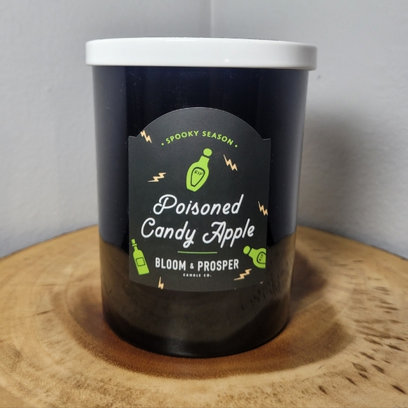Bloom & Prosper 🖤💚 Hand poured 2-wick Candle▪︎ Poisened Candy Apple💀🍏 - Picture 7 of 8